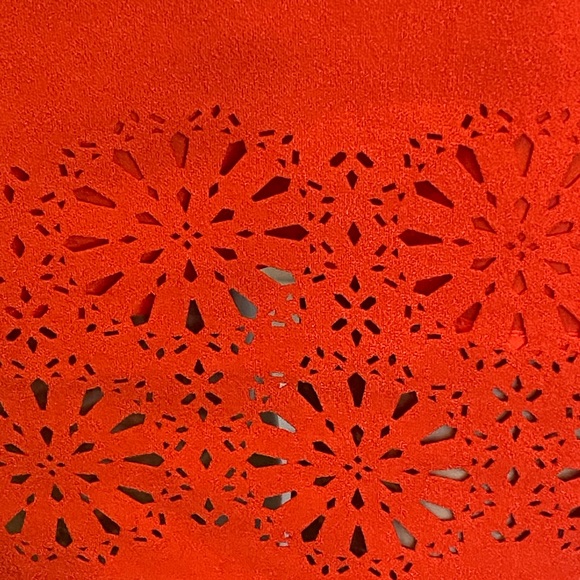 Banana Republic Knee Length Dress with Cutouts Spaghetti Straps Coral Size 4 EUC - Picture 2 of 6